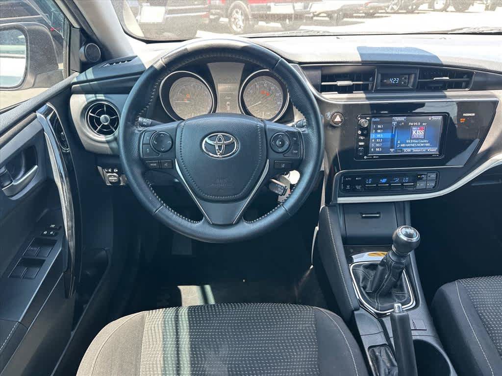 Used 2017 Toyota Corolla iM FWD image 10