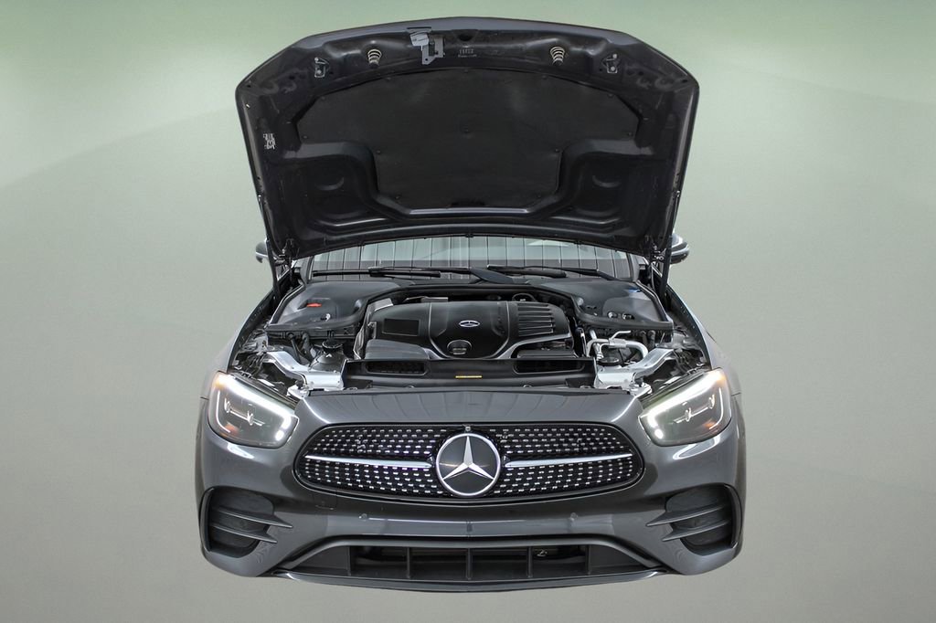 Used 2022 Mercedes-Benz E 450 Cabriolet image 41