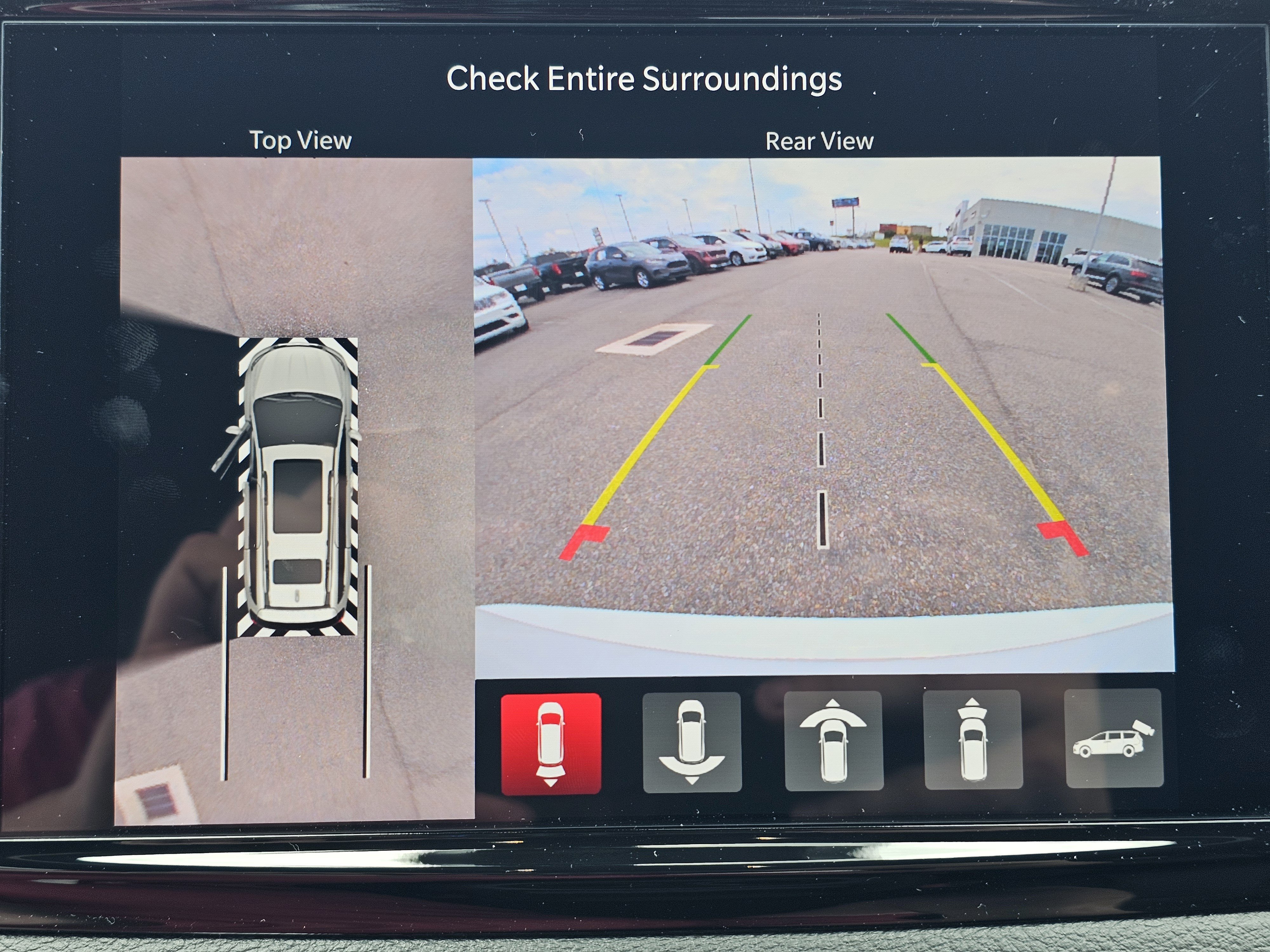 New 2027 Chrysler Pacifica Select FWD image 28