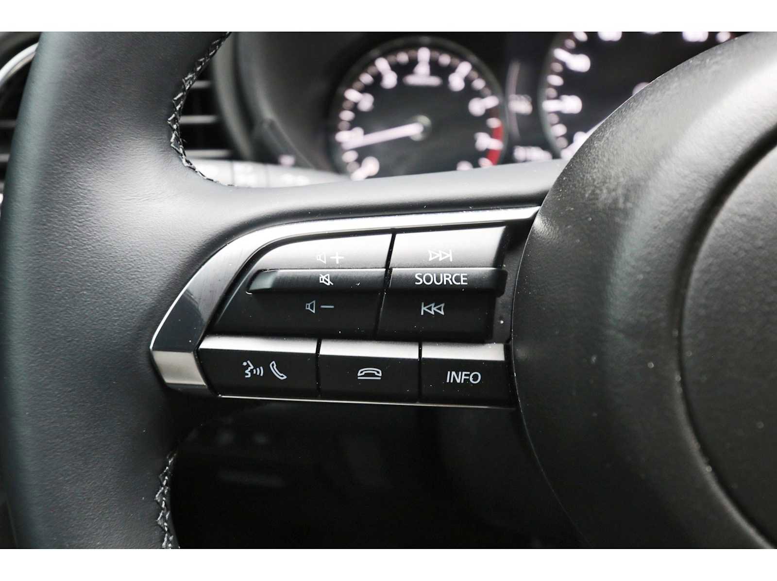 Certified 2025 MAZDA CX-30 AWD 2.5 S w/ Preferred Package image 15