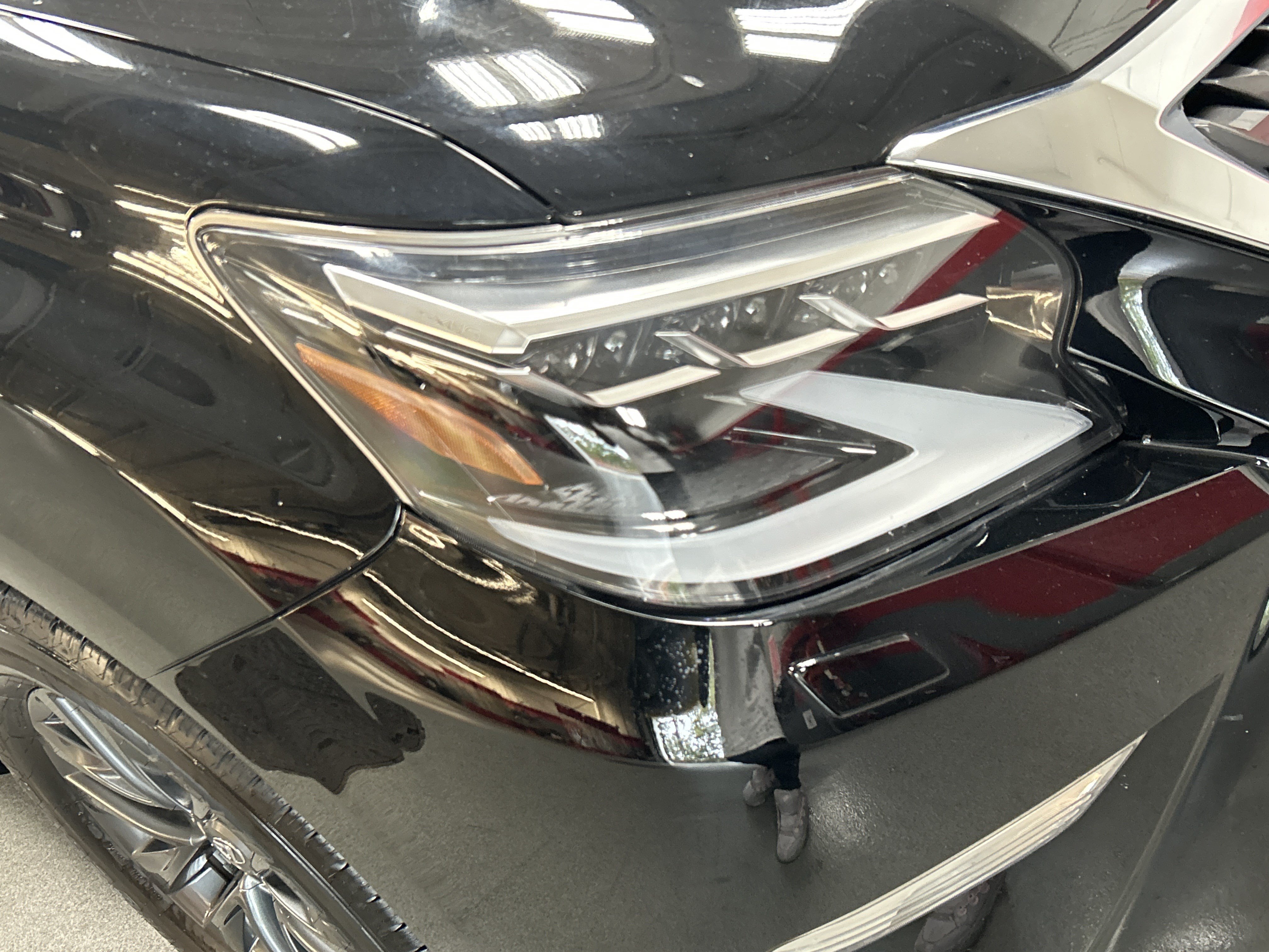 Used 2023 Lexus GX 460 Premium w/ Premium Package AWD/4WD image 6
