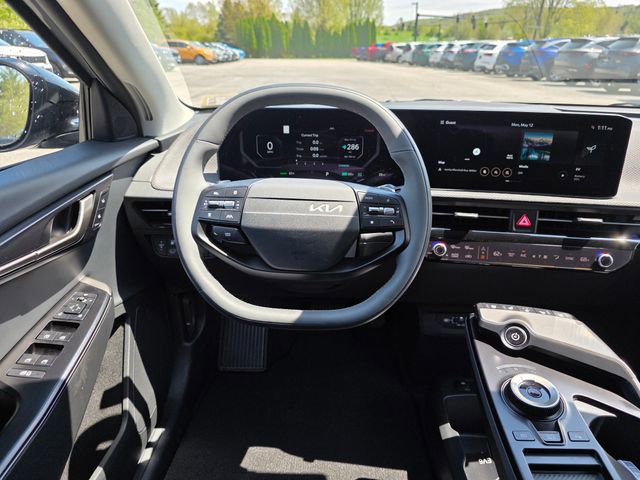 New 2026 Kia EV6 Light AWD/4WD image 19
