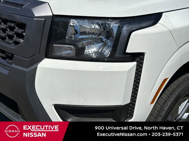 Used 2025 Nissan Frontier SV image 7
