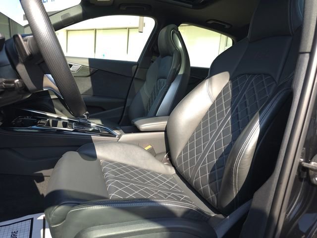 Used 2023 Audi S4 Premium Plus image 10