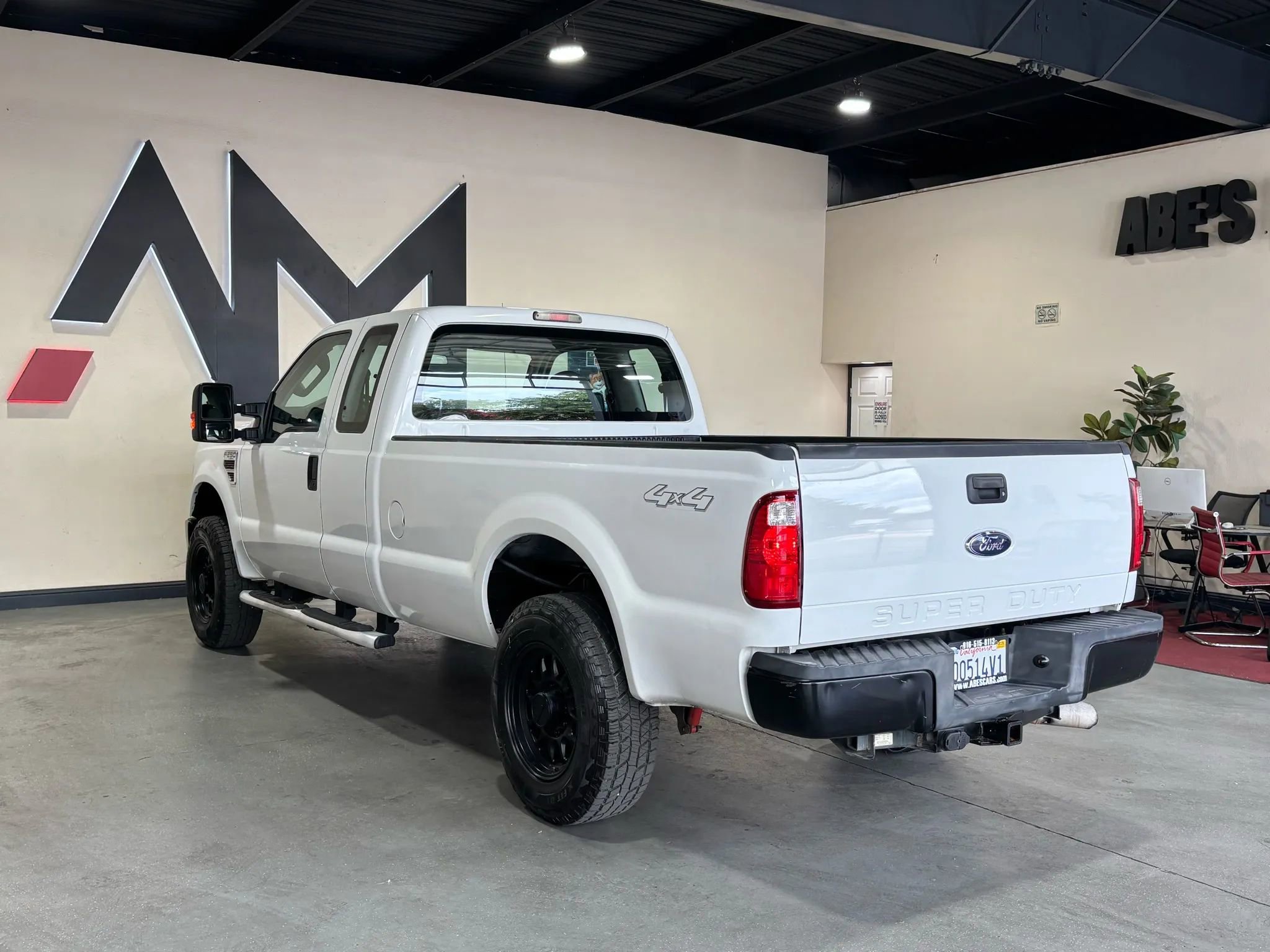 Used 2009 Ford F250 XL AWD/4WD image 8