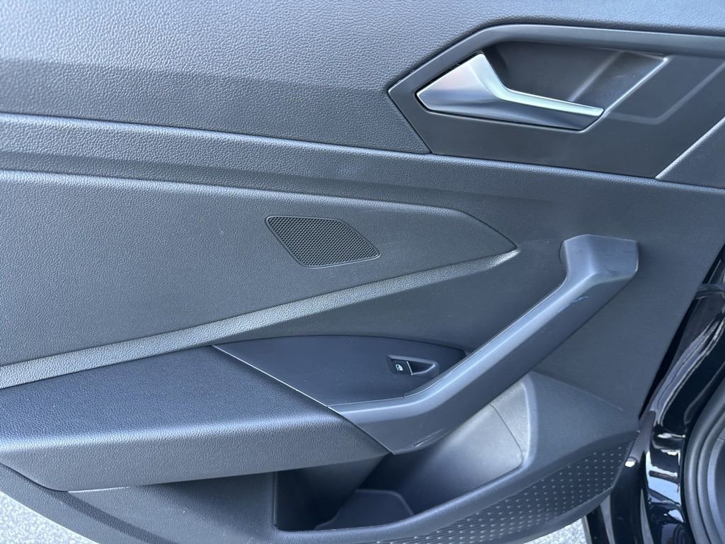 Certified 2025 Volkswagen Jetta S FWD image 12