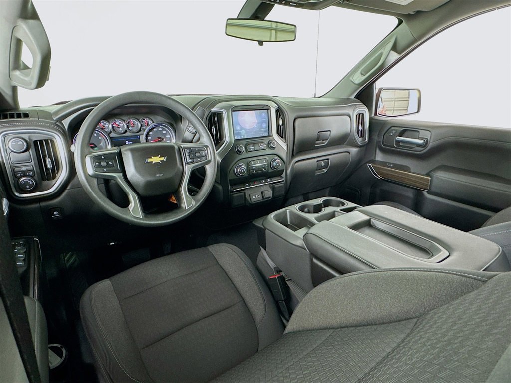 Used 2020 Chevrolet Silverado 1500 LT image 27