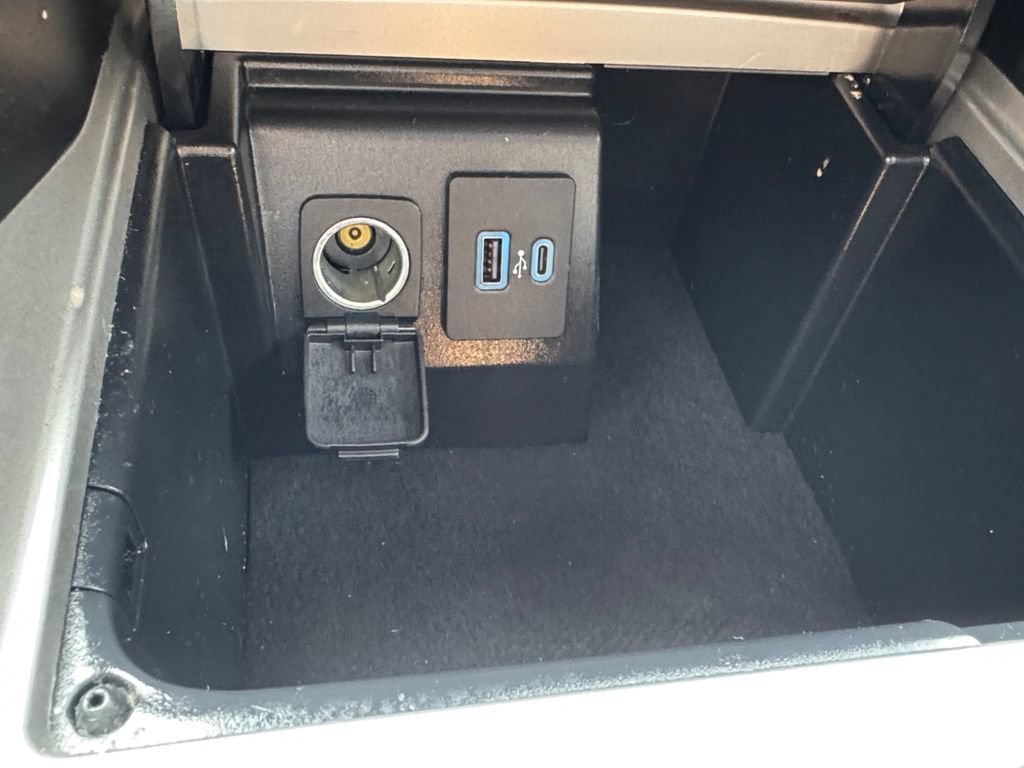 Used 2023 Ford Explorer ST w/ Equipment Group 401A AWD/4WD image 29