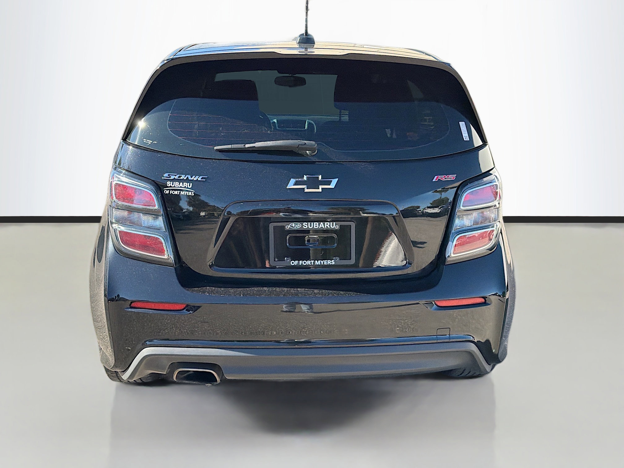 Used 2019 Chevrolet Sonic LT w/ Convenience Package image 4