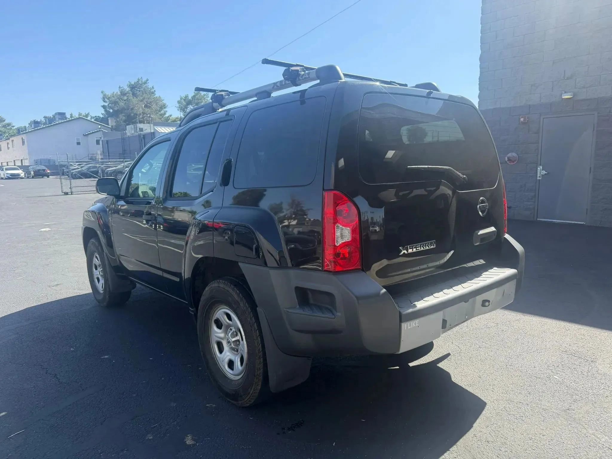 Used 2014 Nissan Xterra X AWD/4WD image 4