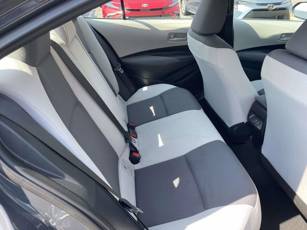 Used 2024 Toyota Corolla LE image 42