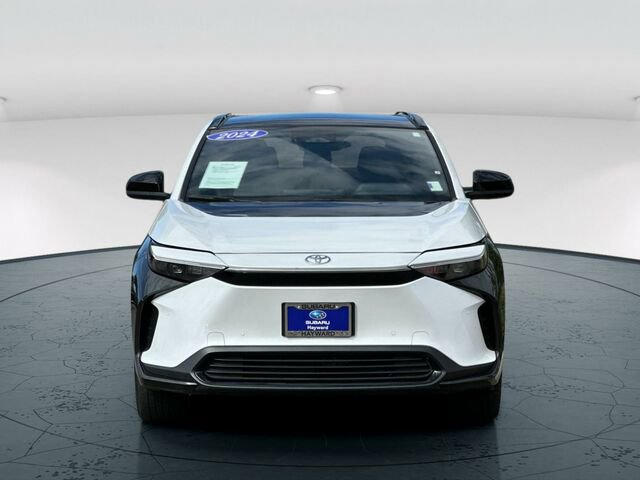 Used 2024 Toyota bZ4X FWD image 9