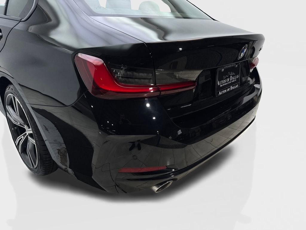 Used 2023 BMW 330i Sedan w/ Convenience Package image 19