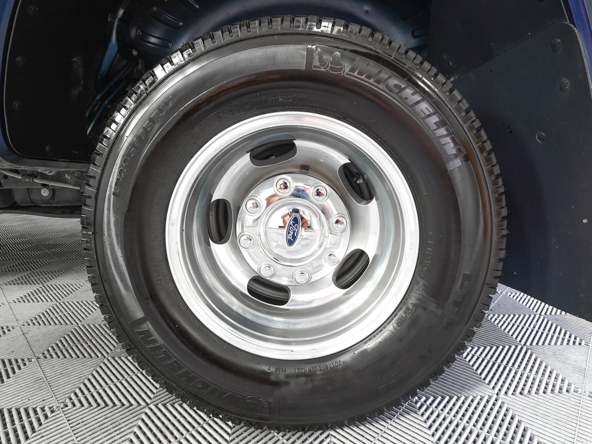 Used 2020 Ford F350 XL w/ STX Appearance Package AWD/4WD image 27