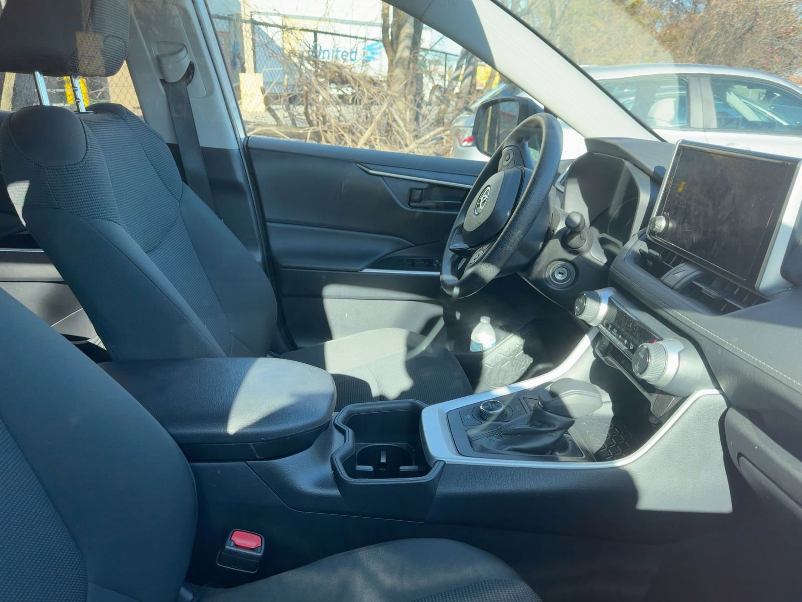 Used 2025 Toyota RAV4 LE image 10