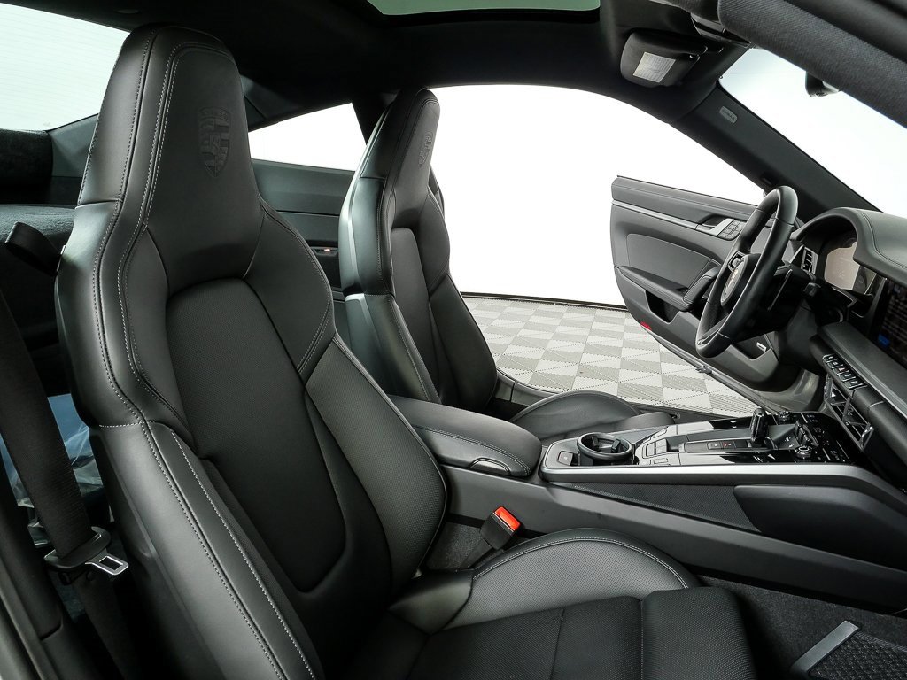 Certified 2025 Porsche 911 Carrera S image 21