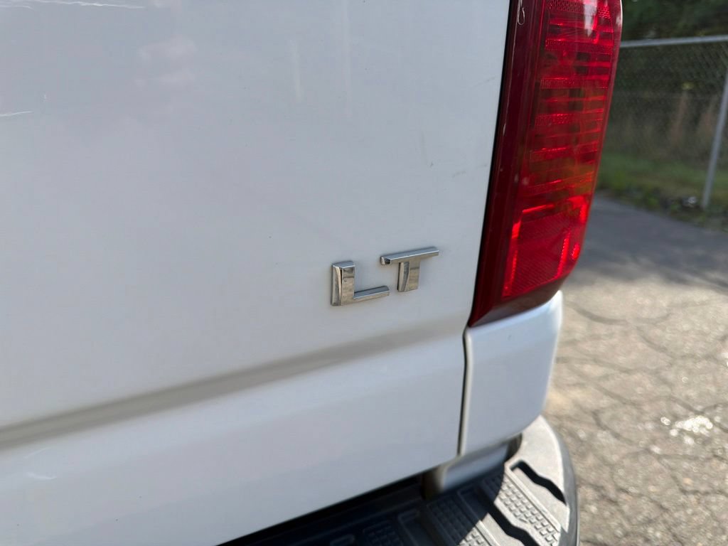 Used 2021 Chevrolet Silverado 2500 LT w/ Fleet Comfort Package AWD/4WD image 15