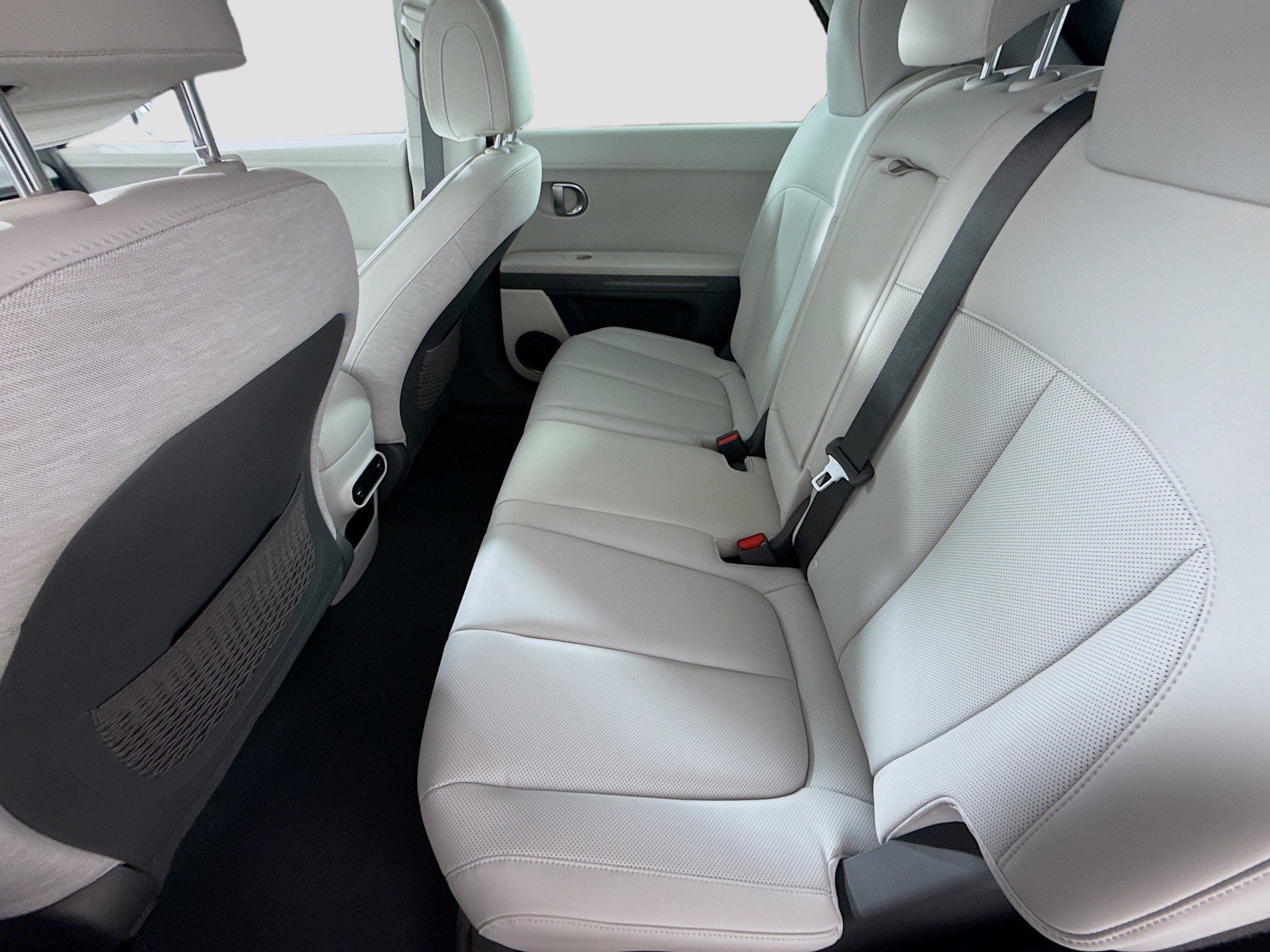 Used 2023 Hyundai Ioniq 5 SEL image 25