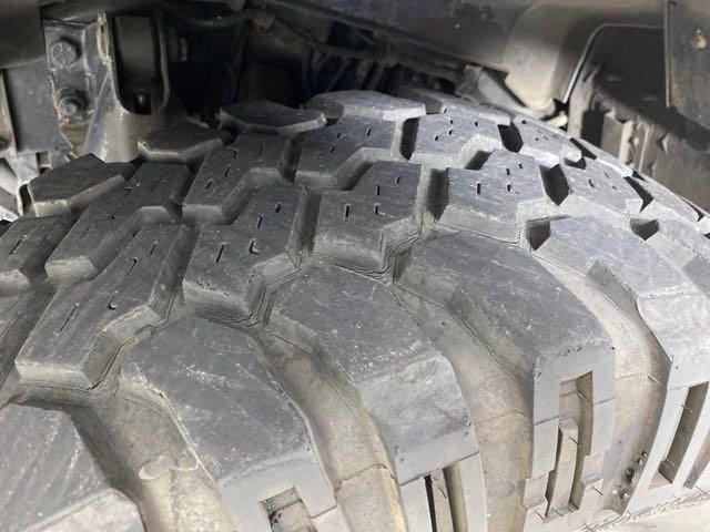 Used 2003 HUMMER H1 4-Door Open Top image 26