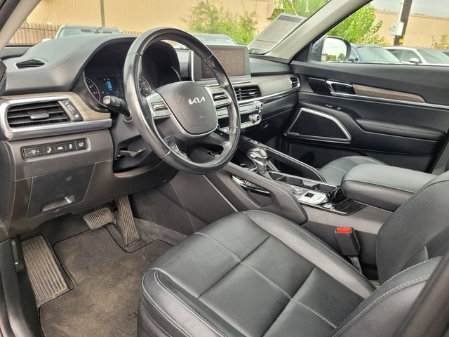 Certified 2022 Kia Telluride EX w/ EX Premium Package FWD image 12