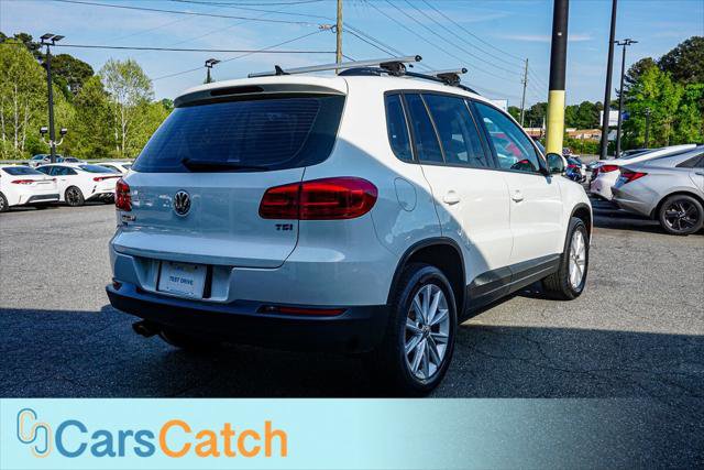 Used 2017 Volkswagen Tiguan Limited w/ Premium Package image 15