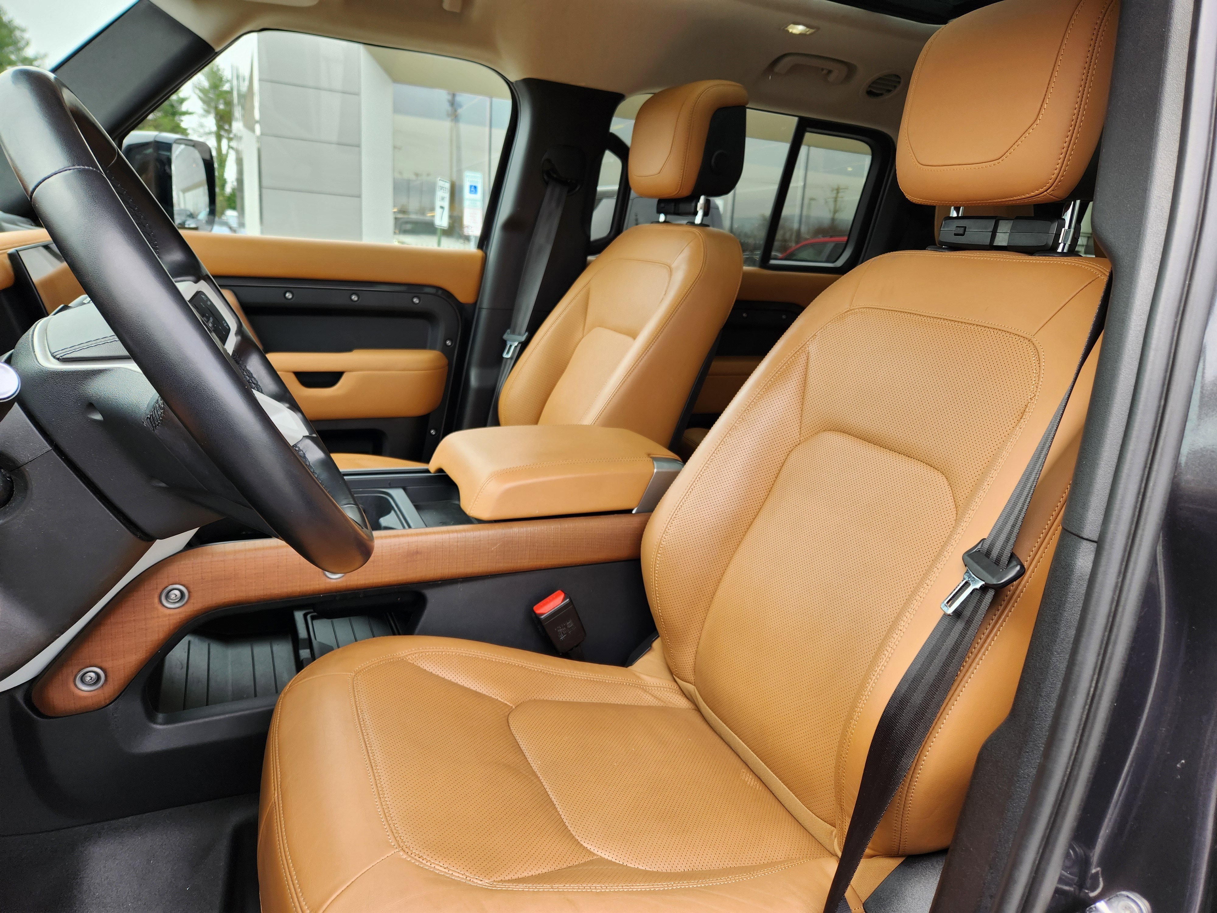 Used 2023 Land Rover Defender 130 First Edition AWD/4WD image 10