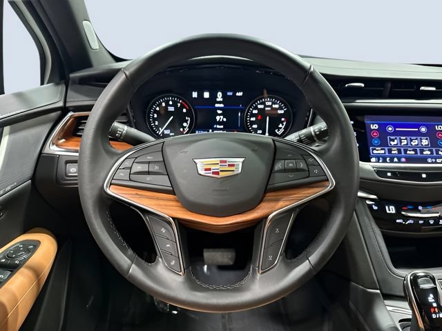Used 2021 Cadillac XT5 Premium Luxury AWD/4WD image 17