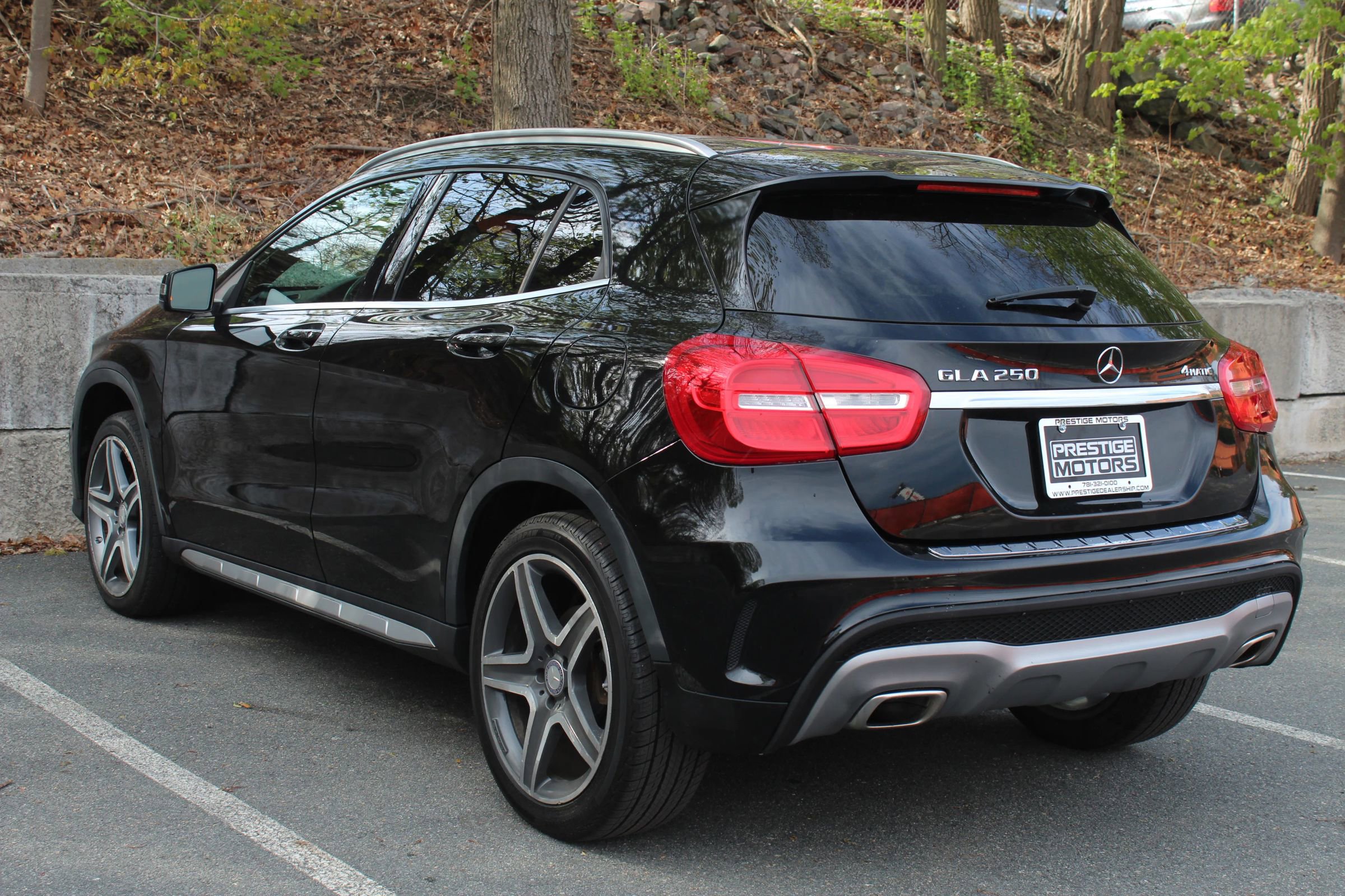 Used 2016 Mercedes-Benz GLA 250 4MATIC image 7