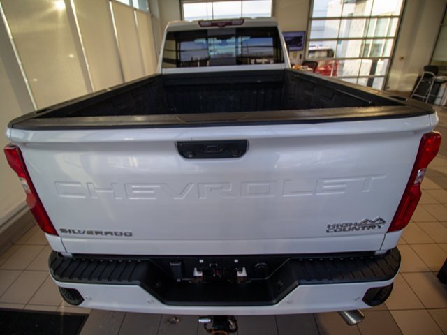 Used 2021 Chevrolet Silverado 2500 High Country w/ Z71 Off-Road Package image 6