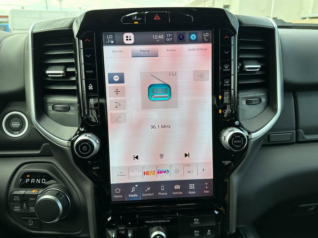 New 2026 RAM 1500 4x4 Crew Cab image 27