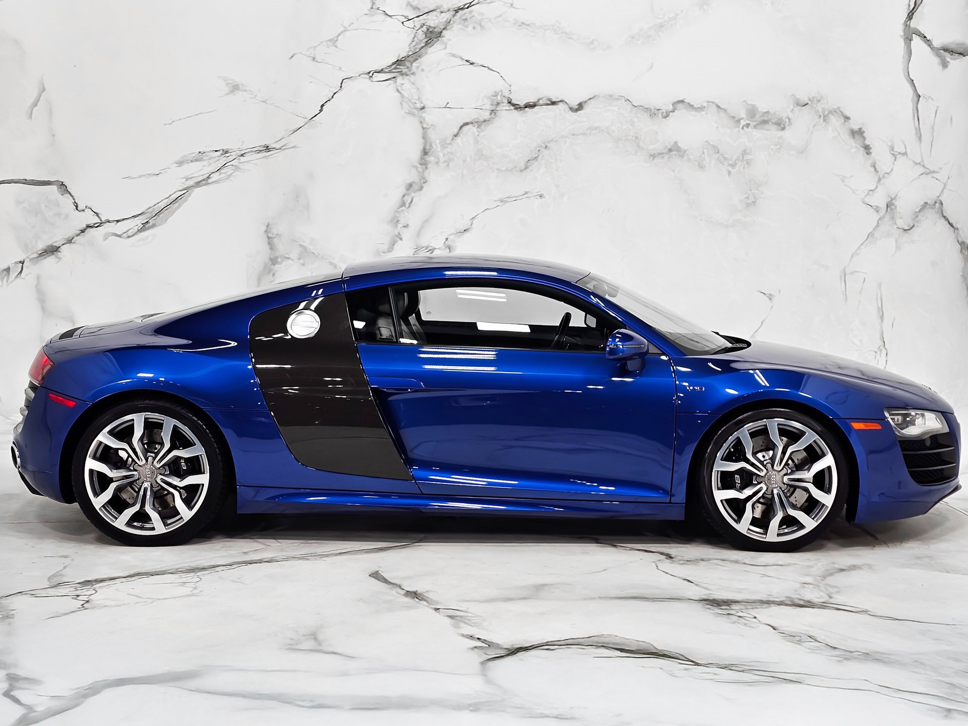 Used 2010 Audi R8 V10 image 4