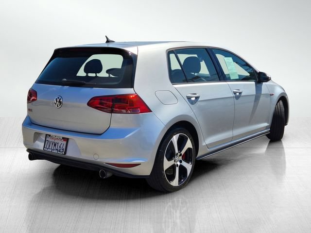 Used 2017 Volkswagen GTI SE FWD image 4