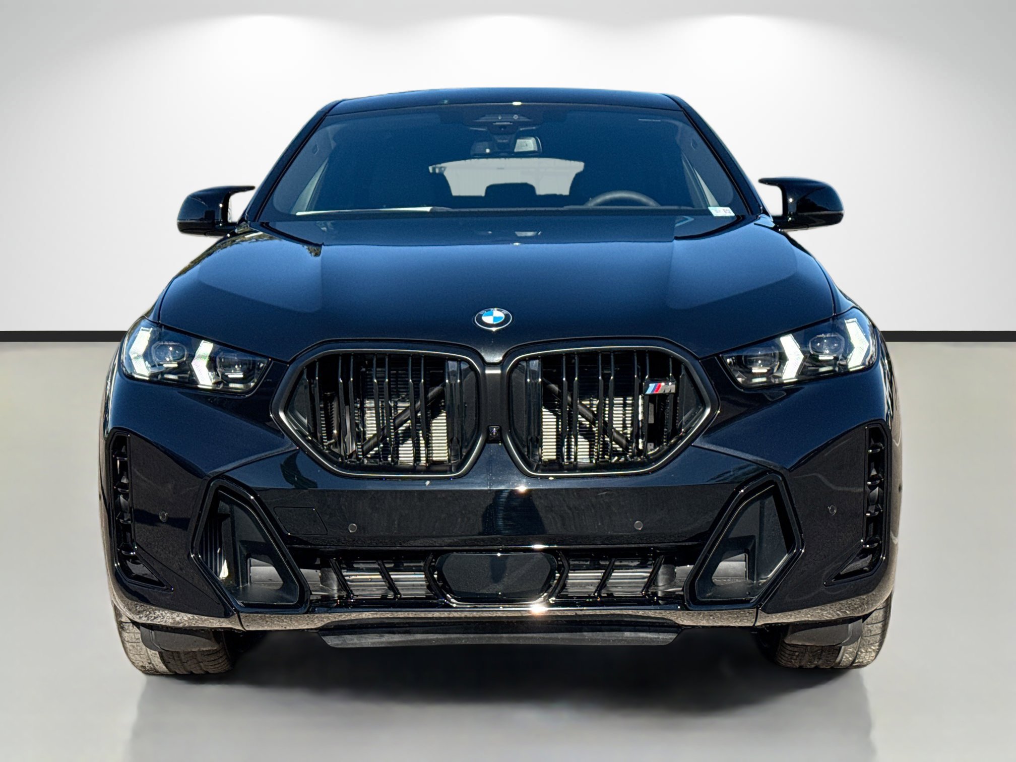 New 2026 BMW X6 M60i image 8