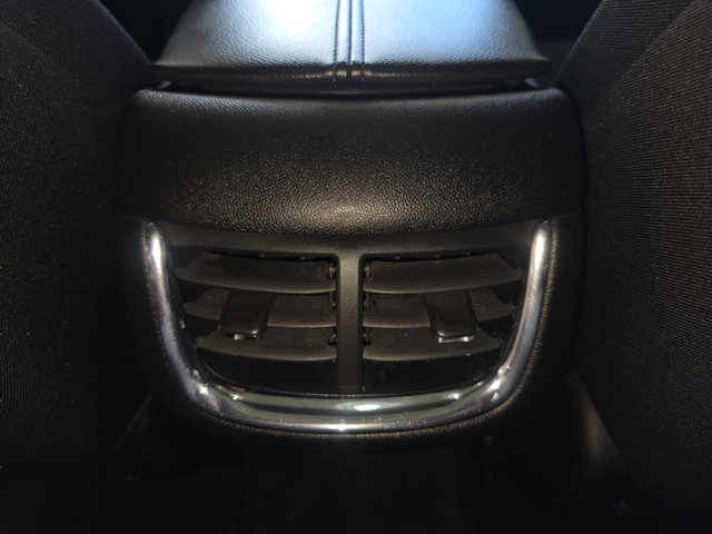 Used 2024 Chevrolet Malibu LT FWD image 28
