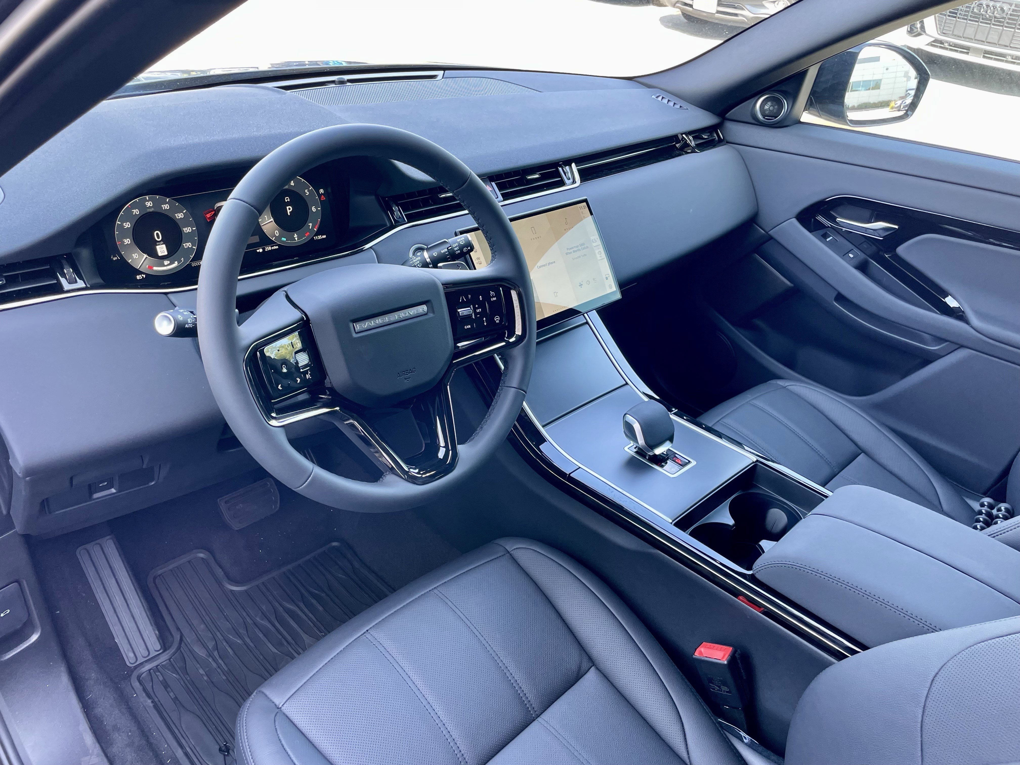 New 2026 Land Rover Range Rover Evoque S image 13