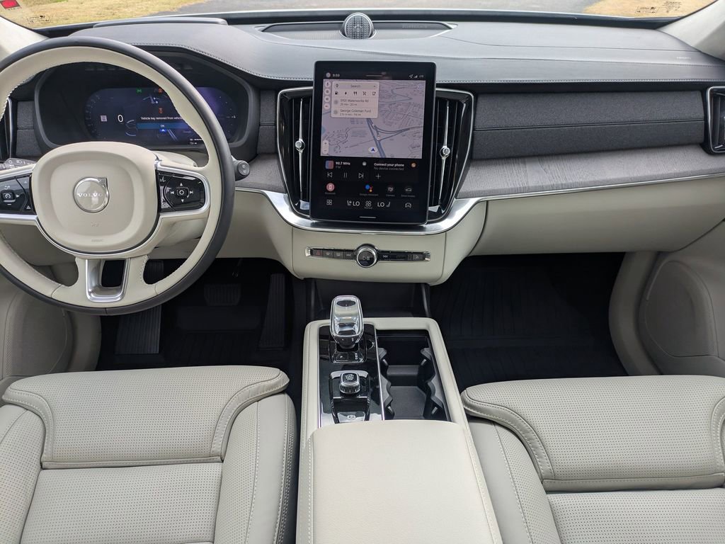 New 2026 Volvo XC90 B6 Ultra w/ Protection Package Premier AWD/4WD image 15