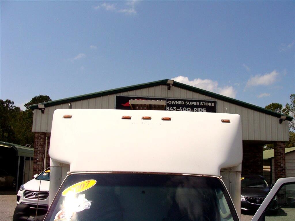 Used 2007 Ford E-450 and Econoline 450 image 23