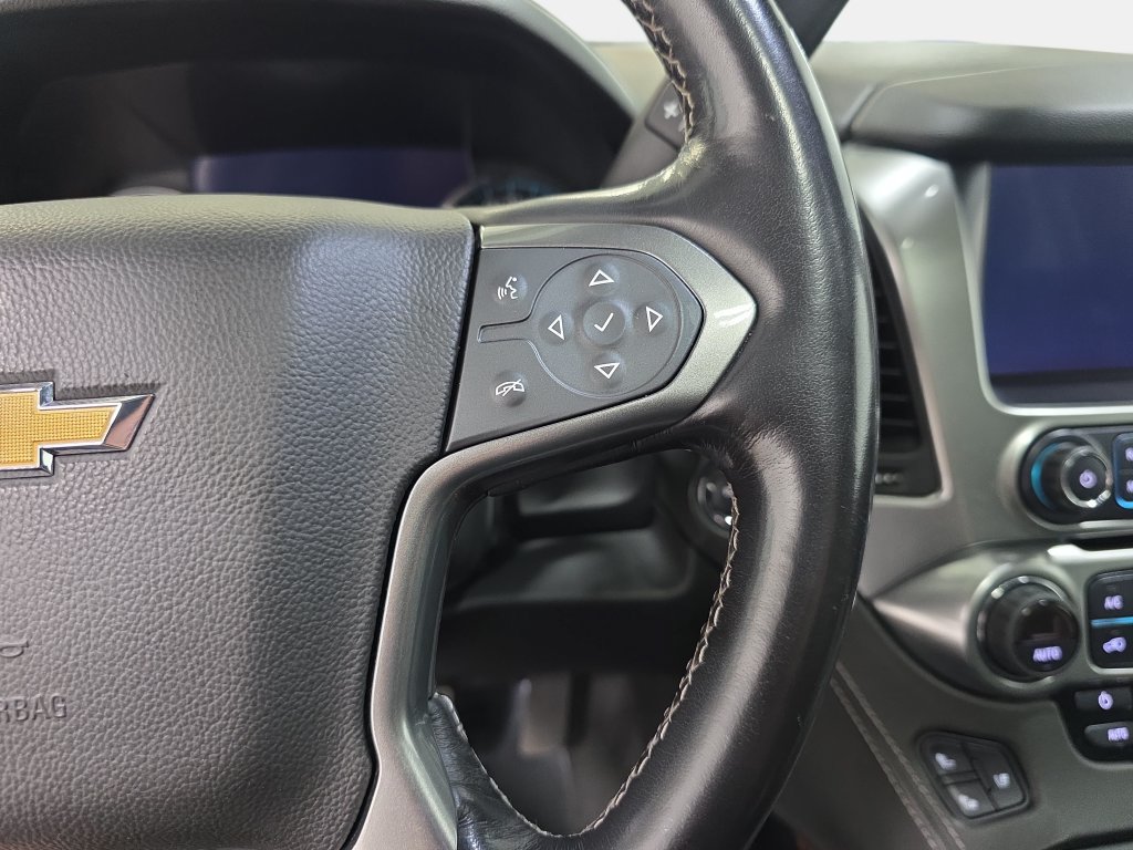 Used 2020 Chevrolet Tahoe Premier w/ Premier 6.2L Value Package AWD/4WD image 18