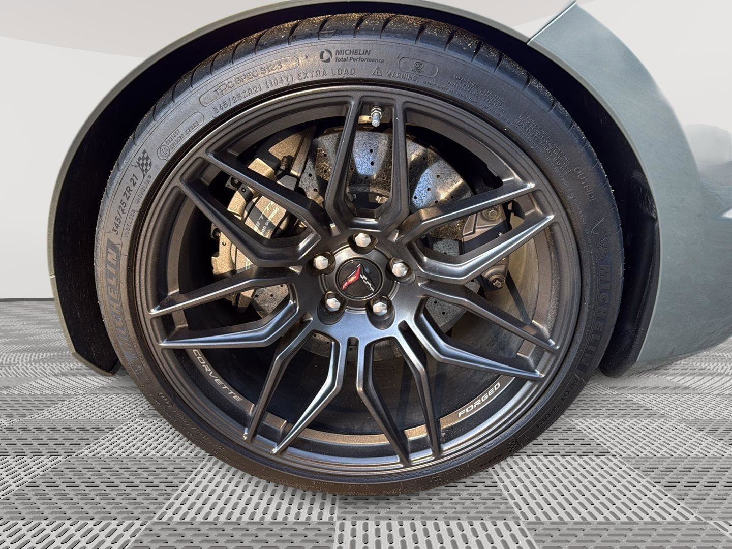 Used 2023 Chevrolet Corvette Z06 image 11