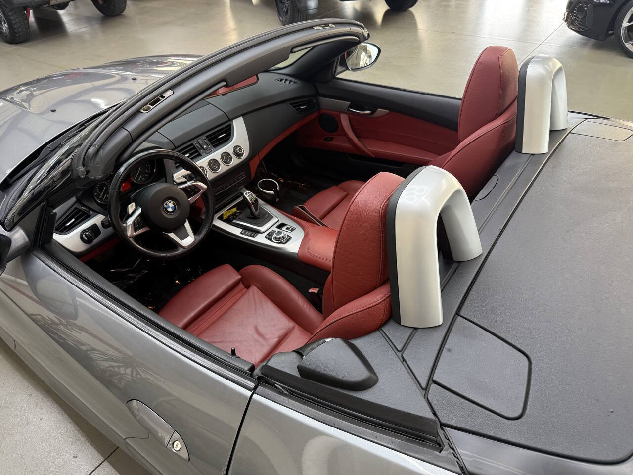 Used 2009 BMW Z4 sDrive35i RWD image 22