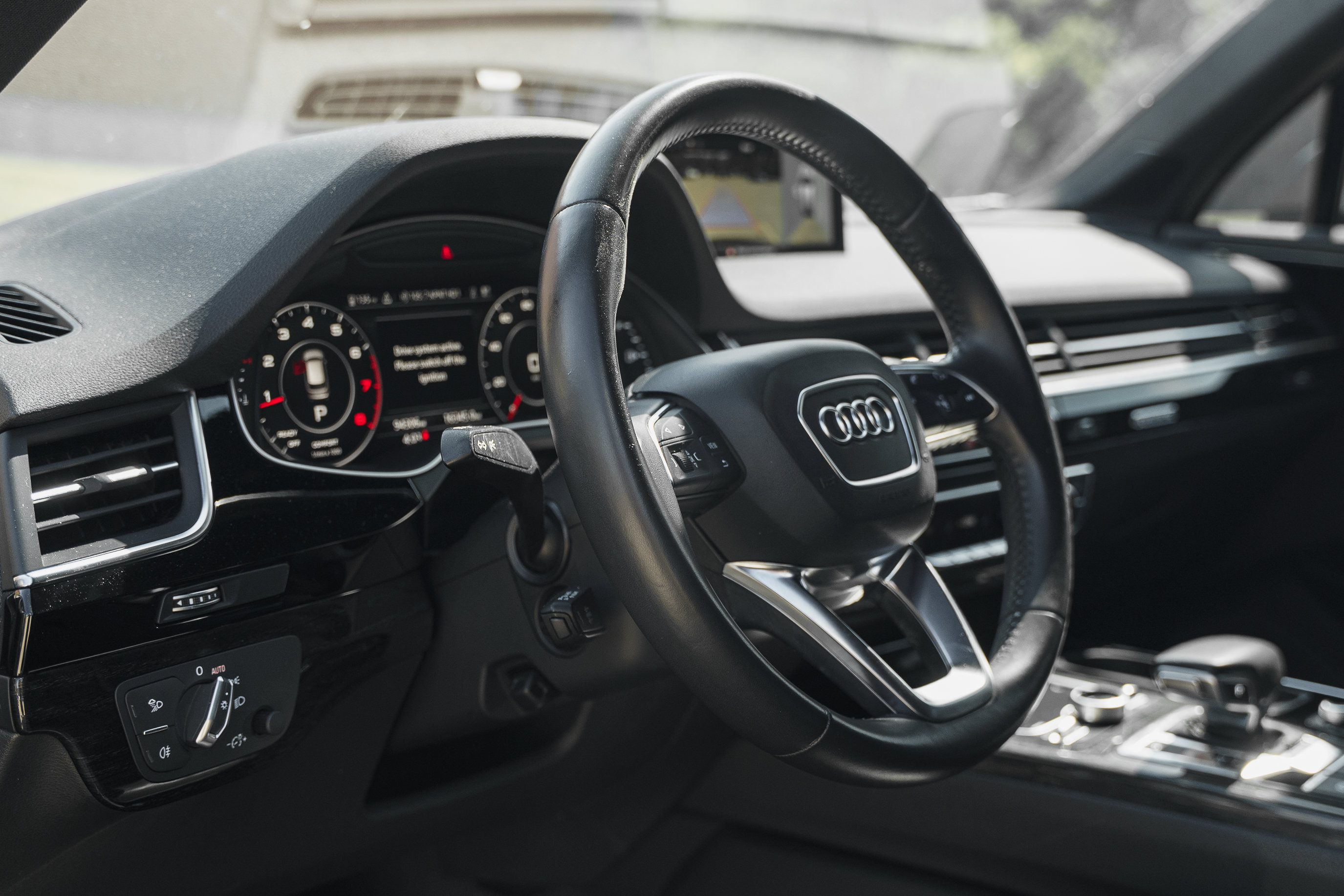 Used 2018 Audi Q7 3.0T Premium Plus w/ Premium Plus Package AWD/4WD image 8