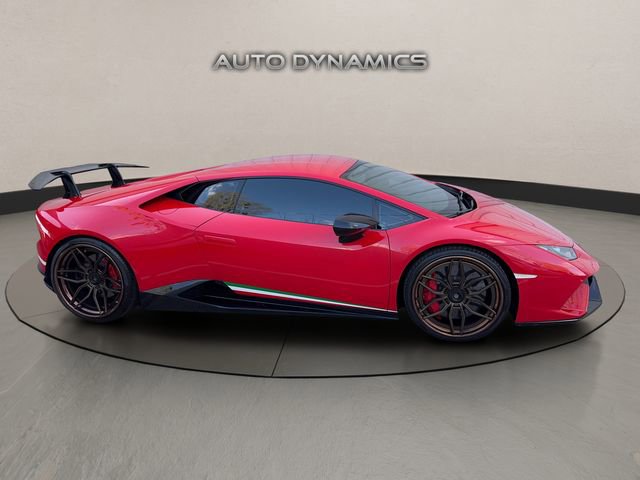 Used 2018 Lamborghini Huracan Performante image 4