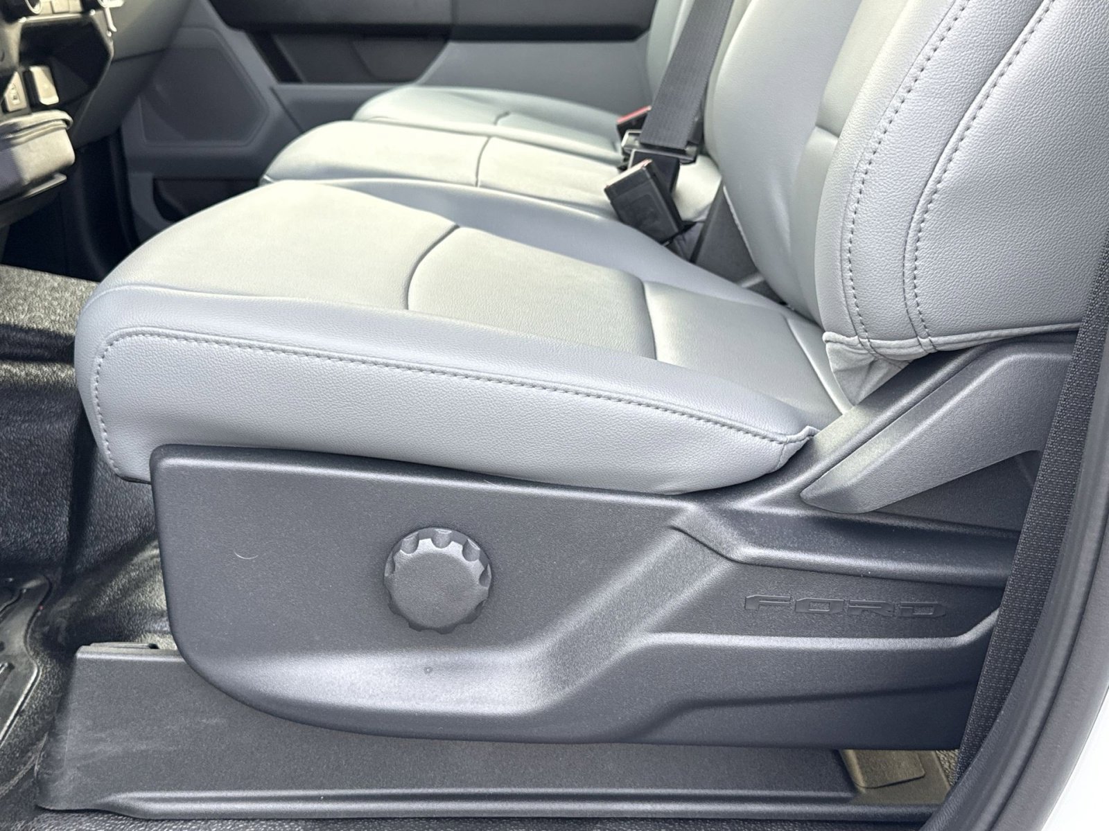 New 2026 Ford F450 XL AWD/4WD image 14