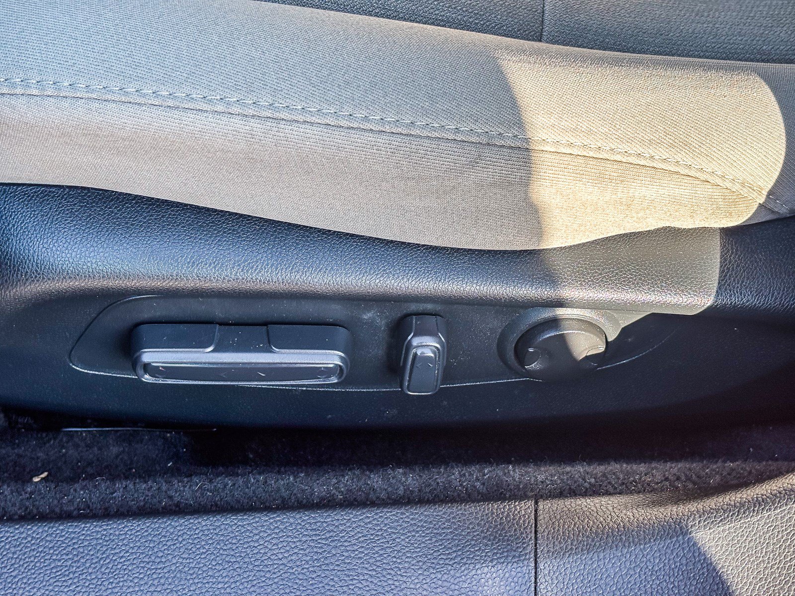 Certified 2024 Honda Accord EX image 23