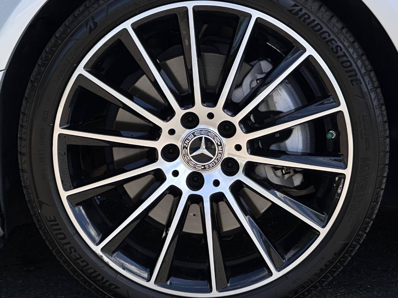 Used 2021 Mercedes-Benz C 300 4MATIC Sedan image 13
