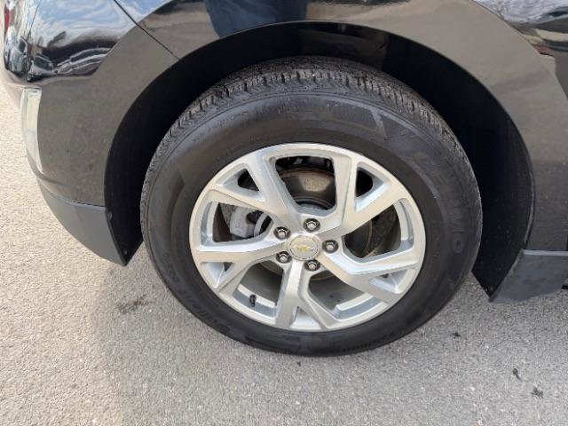 Used 2020 Chevrolet Equinox Premier AWD/4WD image 11