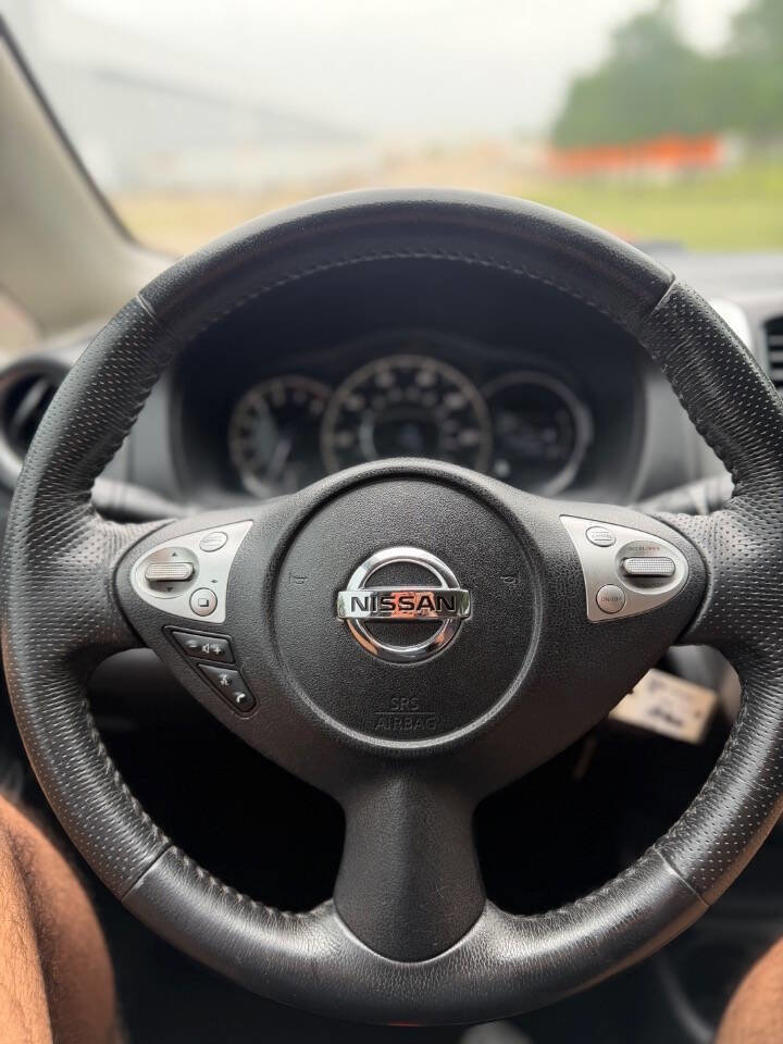 Used 2015 Nissan Versa Note SR w/ SR Convenience Package FWD image 13