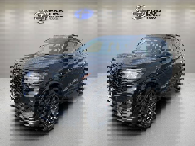 New 2026 Ford Explorer ST-Line image 3