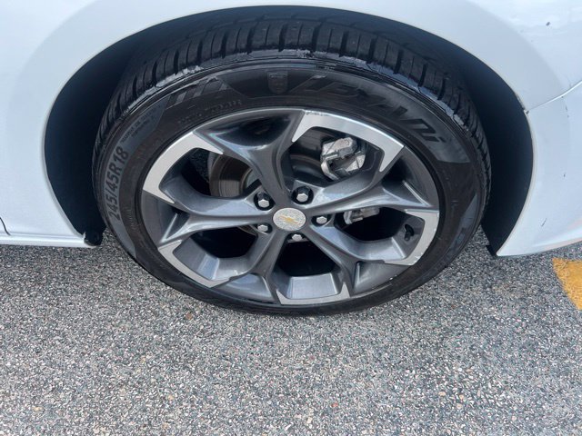 Used 2024 Chevrolet Malibu LT FWD image 3