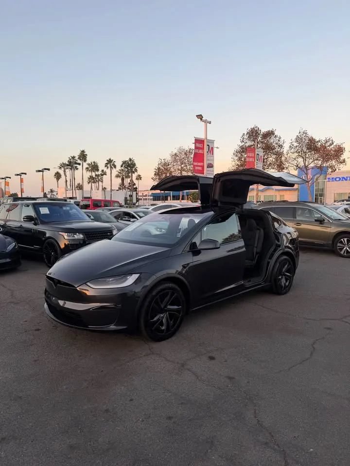 Used 2026 Tesla Model X AWD/4WD image 6